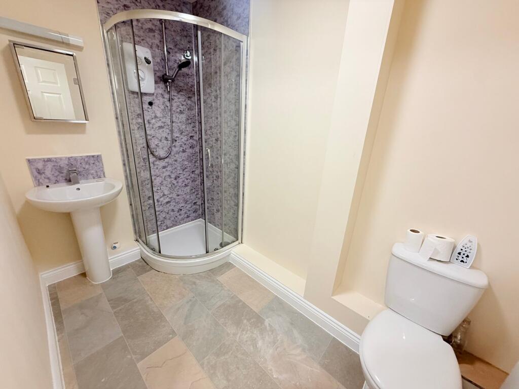 Additional image 9 of 8 Sherborne Road, Yeovil, BA21