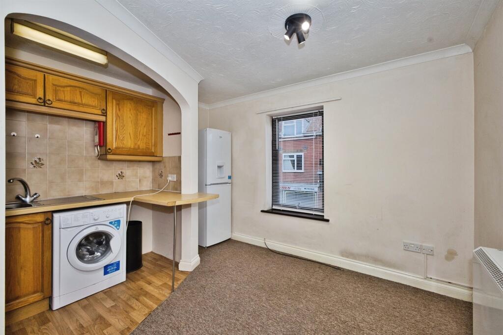 Additional image 6 of Manor Road, Yeovil