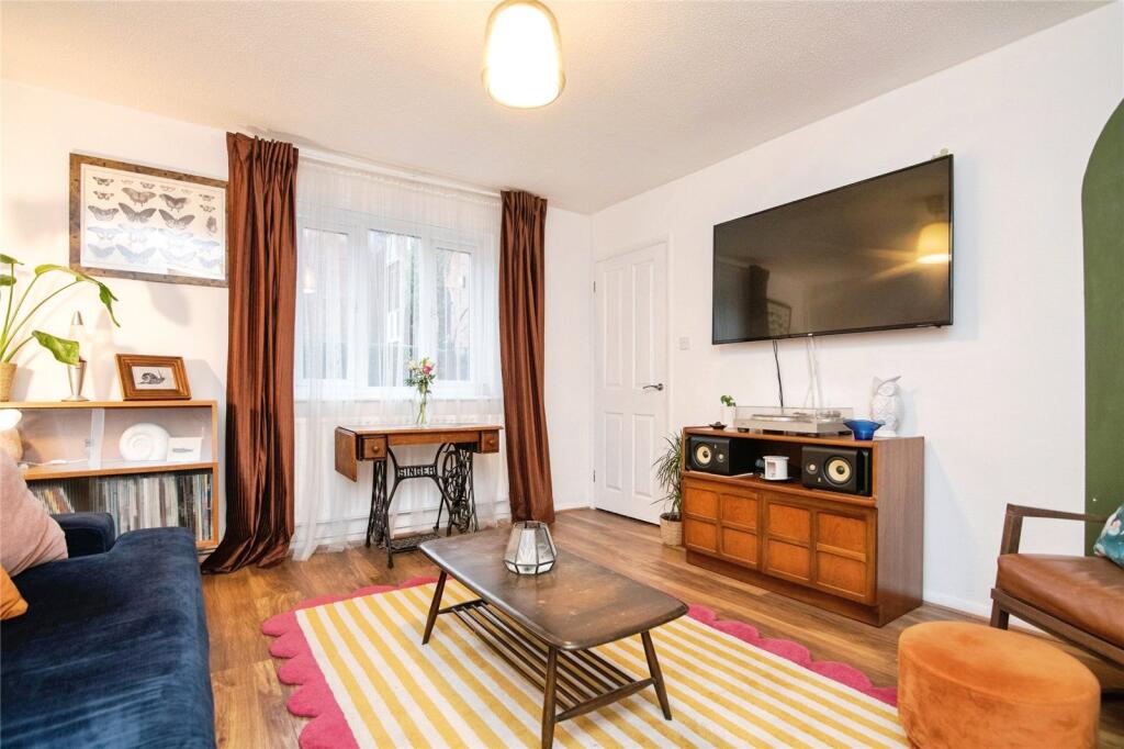 Additional image 5 of Haresfield Close, Redditch, Worcestershire, B97