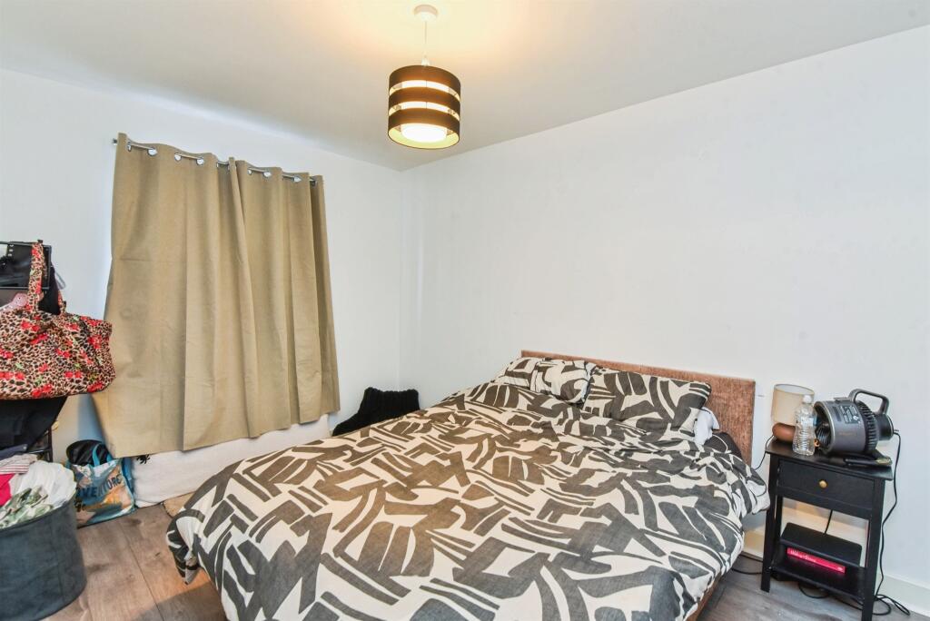 Additional image 8 of Amazon Way, Westbury