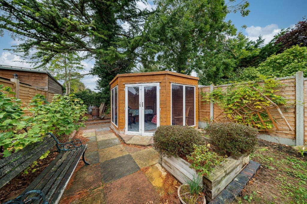 Additional image 16 of Avenue Road, Trowbridge