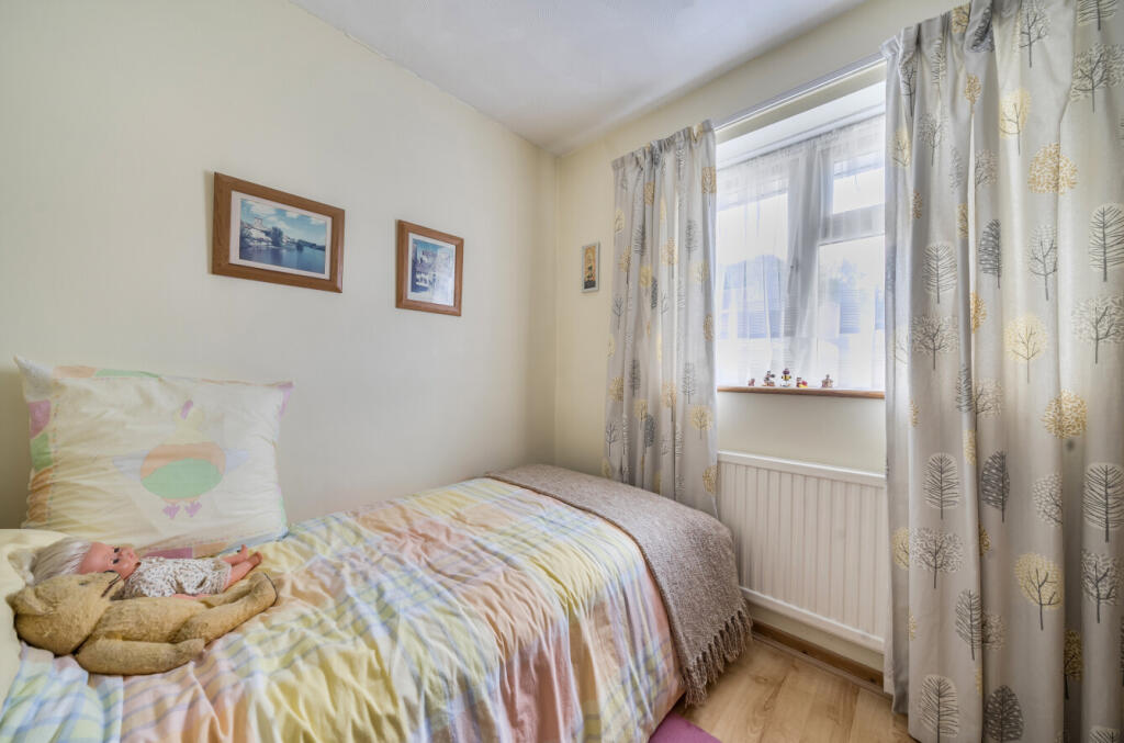 Additional image 9 of Chestnut Drive, Yeovil, Somerset, BA20