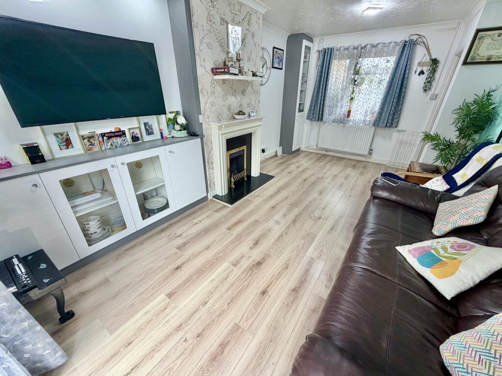 Additional image 3 of St Andrews Road, Yeovil, Somerset, BA20