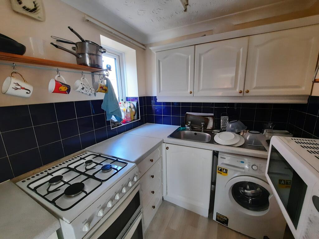 Additional image 3 of Yeovil