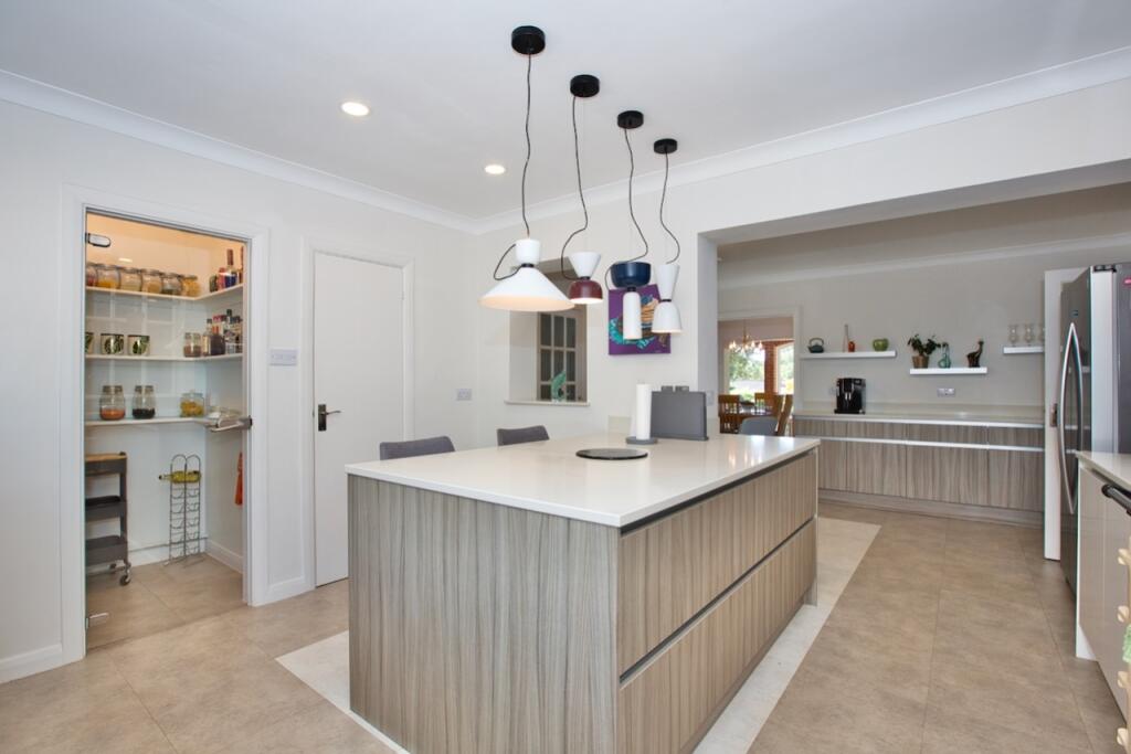 Additional image 9 of 21 Preston Road, Yeovil