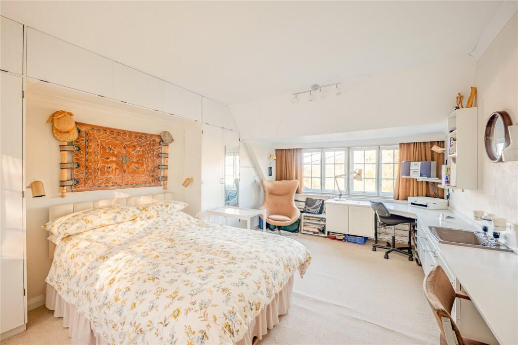 Additional image 11 of Crowe Hill