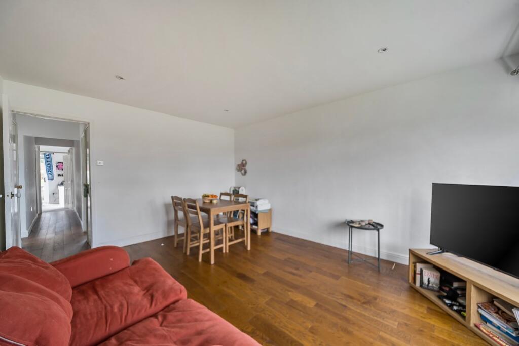 Additional image 4 of Styles Close, Frome, BA11