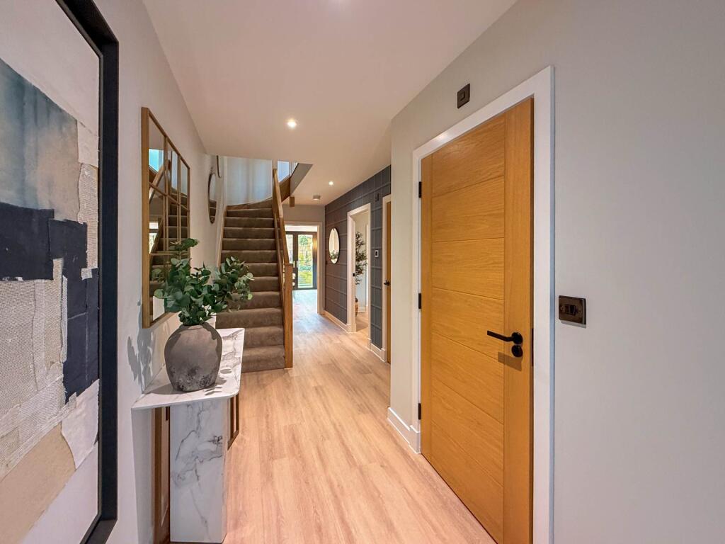 Additional image 2 of London Road West, Bath