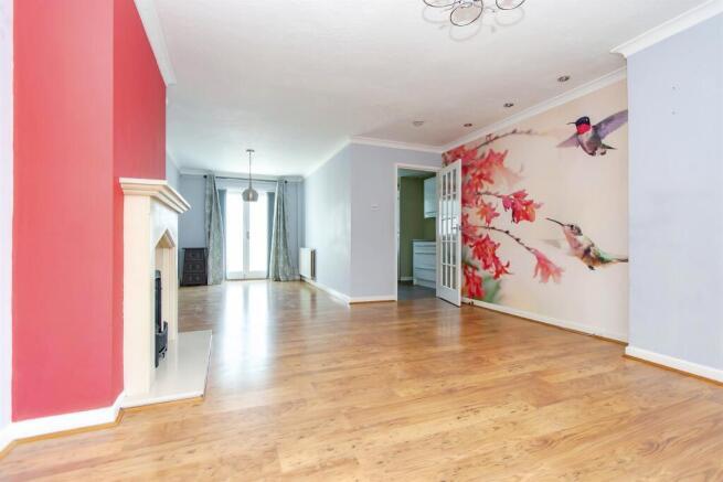 Additional image 18 of Carisbrooke Gardens, YEOVIL