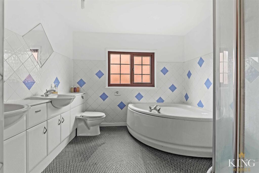 Additional image 14 of The Ridgeway, Astwood Bank