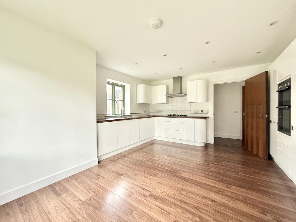 Additional image 4 of Preston Grove, Yeovil, Somerset