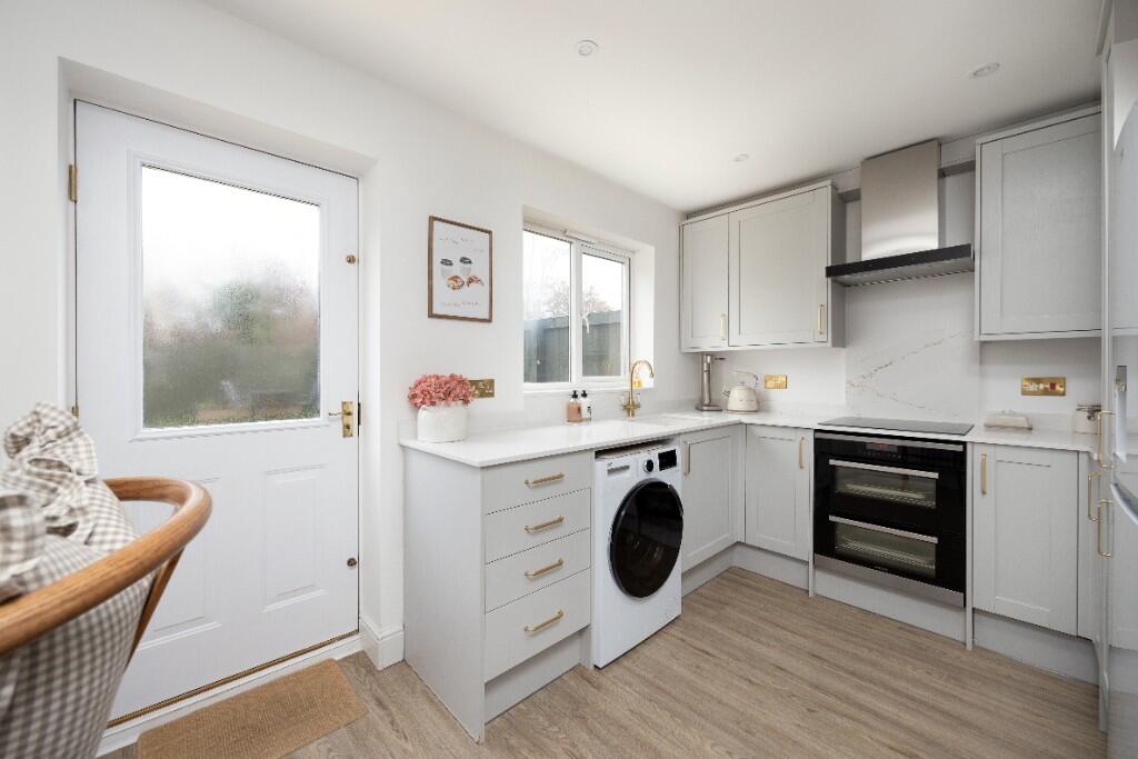 Additional image 19 of Cornbrash Rise, Paxcroft Mead