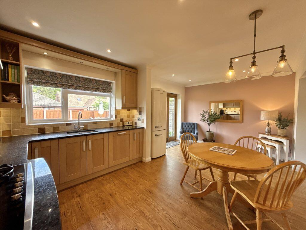 Additional image 3 of Beaconfield Road, Yeovil, Somerset, BA20