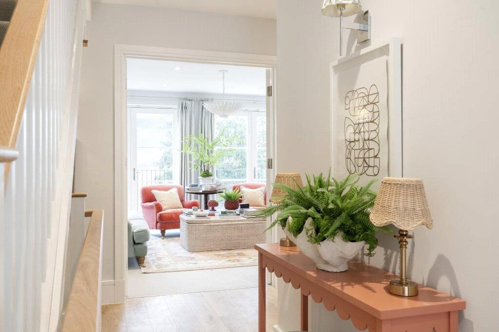 Additional image 7 of House 182 Bridgetower Drive, Holburne Park, Warminster Road, Bath, BA2