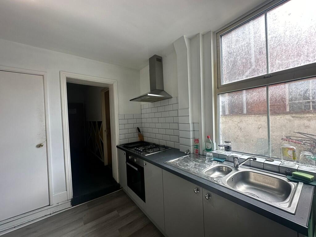 Additional image 5 of Everton Road, Yeovil