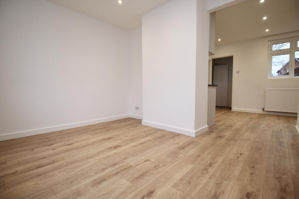 Additional image 5 of Ivythorn Road, Street