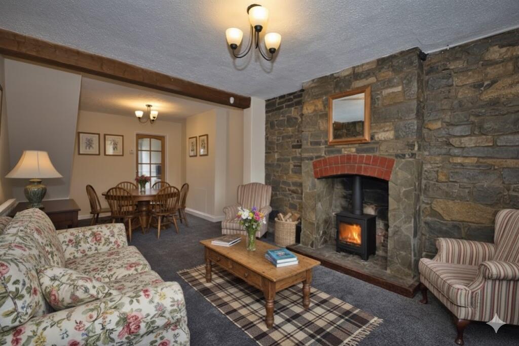 Additional image 3 of West End, Street