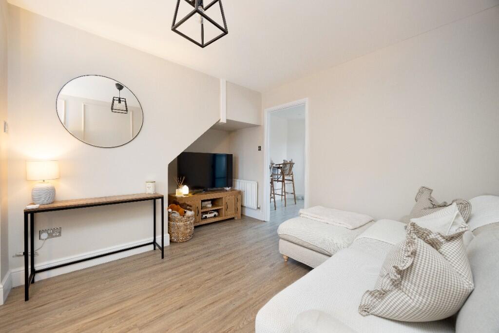 Additional image 6 of Cornbrash Rise, Paxcroft Mead