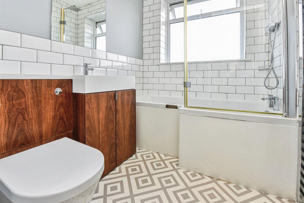 Additional image 15 of Robins Lane, FROME