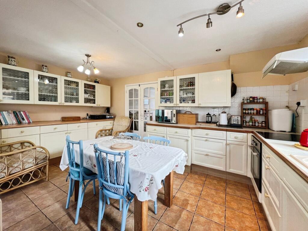 Additional image 8 of Pine Close, Street, BA16