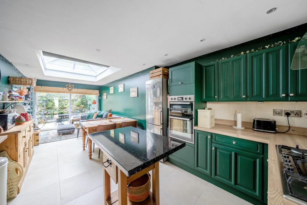 Additional image 2 of Southwoods, Yeovil