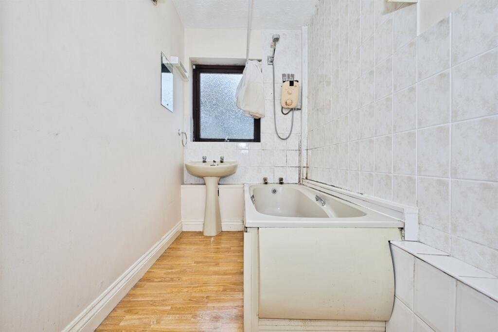 Additional image 10 of Manor Road, Yeovil