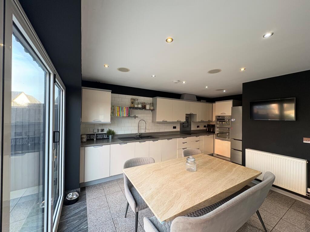 Additional image 19 of Dixon Close, Redditch