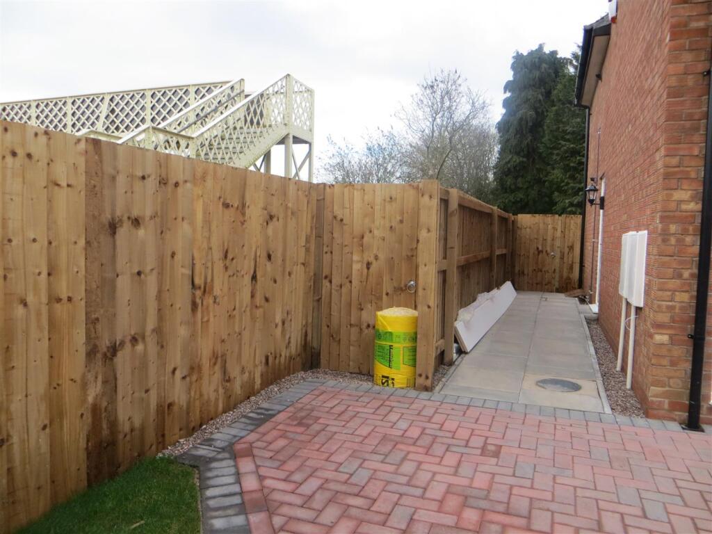 Additional image 12 of Mill Lane, Bentley Heath