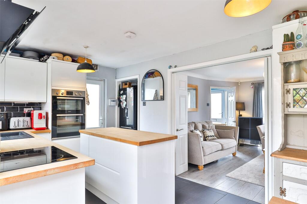 Additional image 17 of Beverley Close, Frome, Somerset, BA11