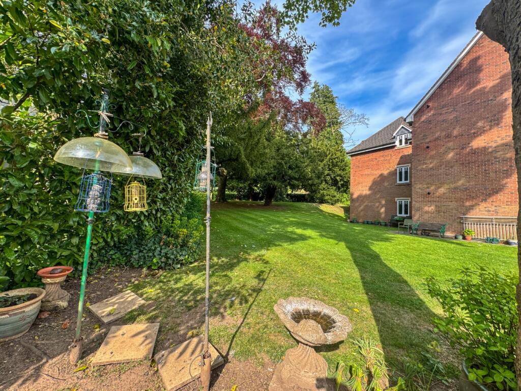 Additional image 14 of Birches House, 245 Birchfield Road, Redditch, Worcestershire