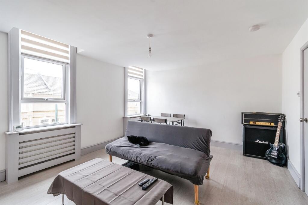 Additional image 16 of Victoria Terrace, Bath