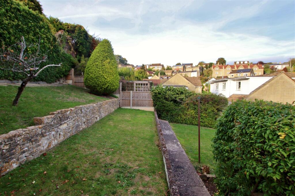 Additional image 2 of Sandy Leaze, Bradford-On-Avon