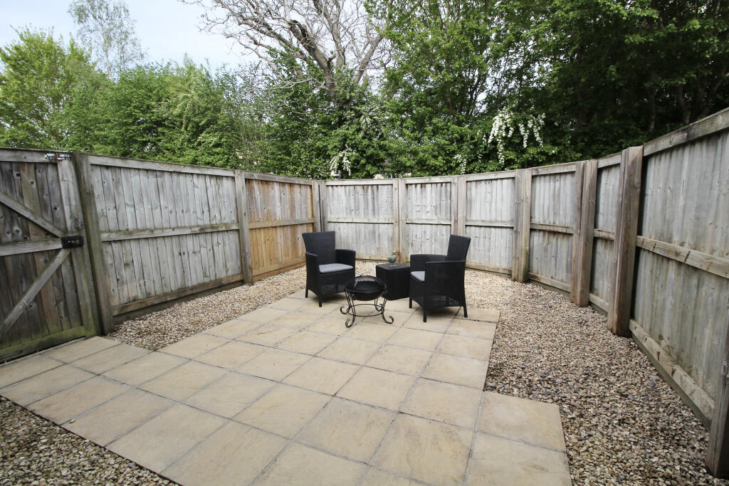 Additional image 11 of Hindhayes Lane, Street