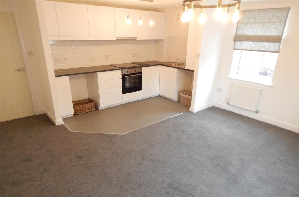 Additional image 2 of Partridge House, 103 Mount Pleasant, Redditch