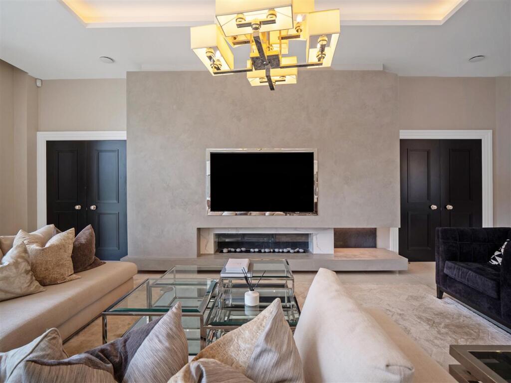 Additional image 10 of Earlswood Court, Leafy Lane, Solihull