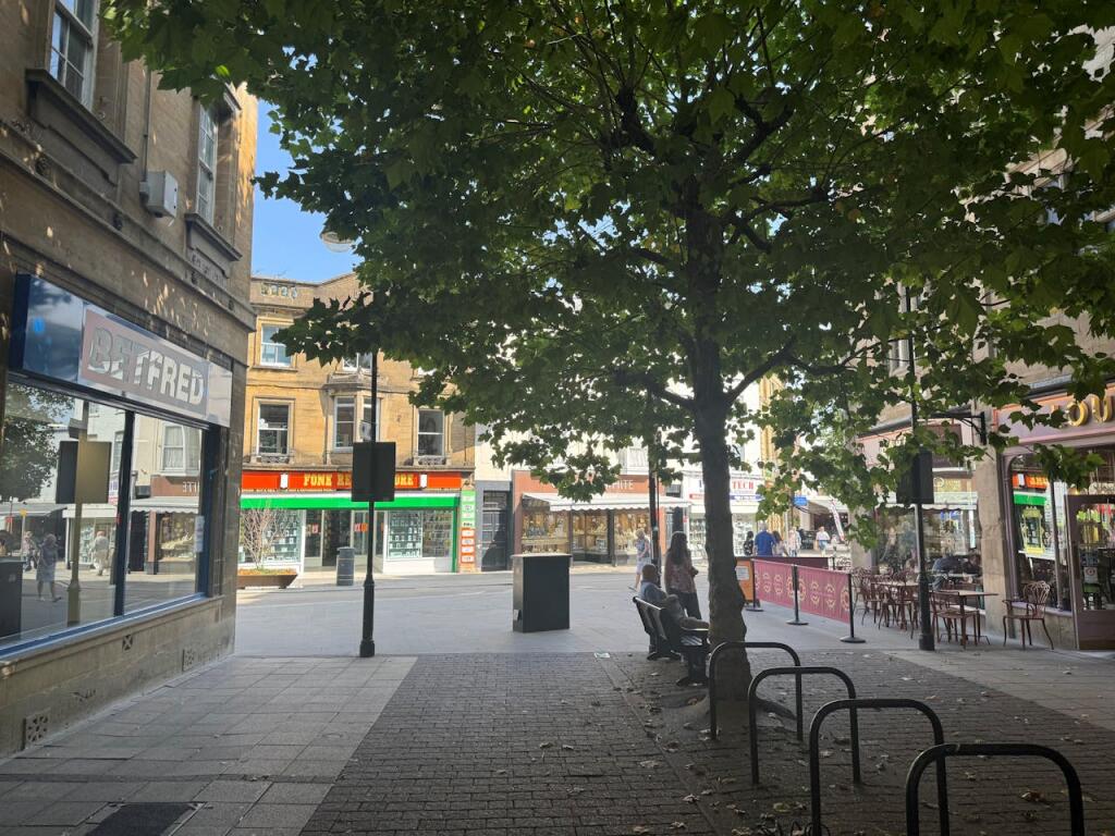 Additional image 2 of 7 High Street, Yeovil, BA20 1RE