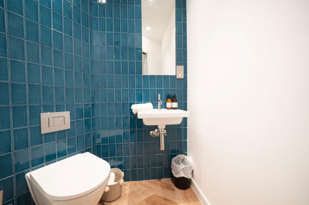 Additional image 29 of St James' Passage, Bath, BA1 1QS