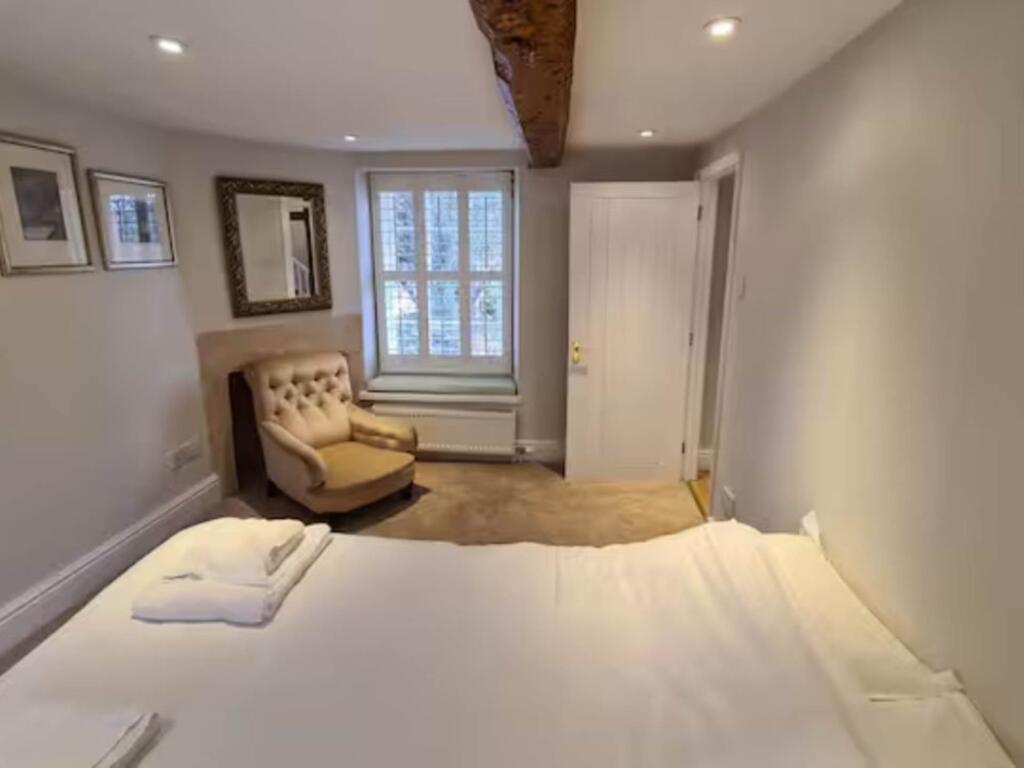 Additional image 18 of The Square, Wellow