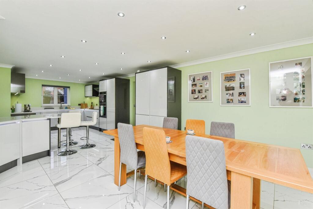 Additional image 16 of Bashkir Road, Westbury