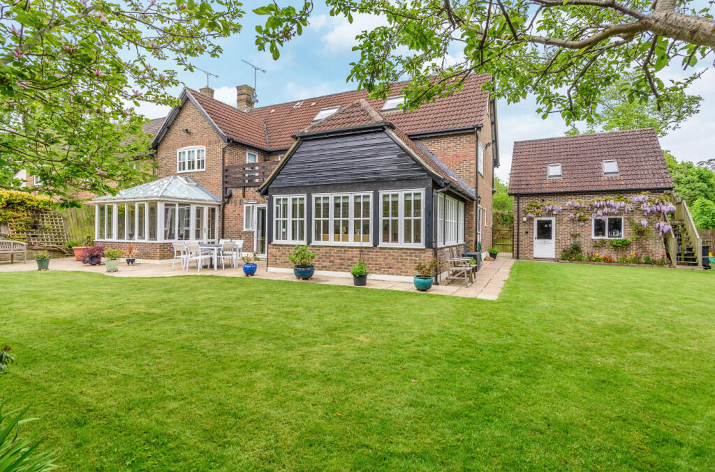 Additional image 21 of Oakridge Park, Yeovil, Somerset, BA21