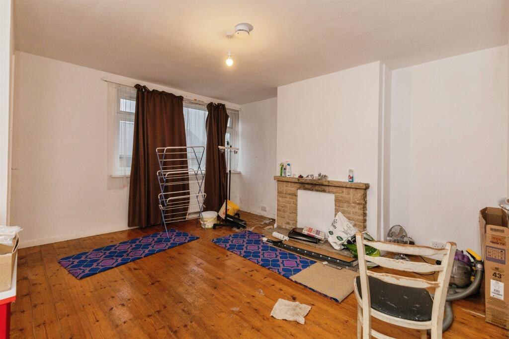 Additional image 4 of Alpine Gardens, Bath