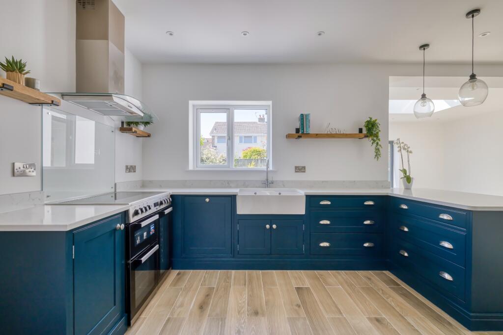 Additional image 5 of Overleigh, Street, Somerset, BA16