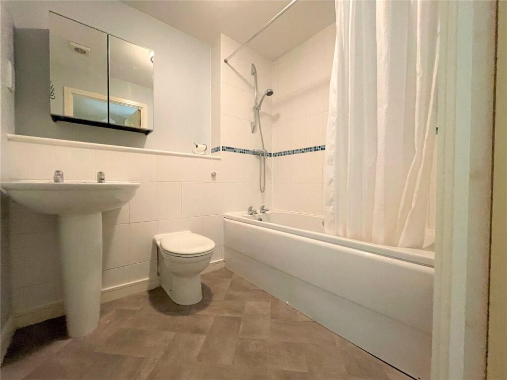 Additional image 5 of Blease Close, Staverton