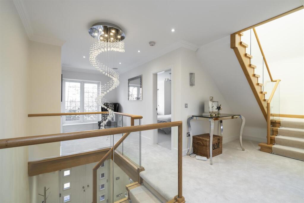 Additional image 16 of Avenue Road, Dorridge, Solihull