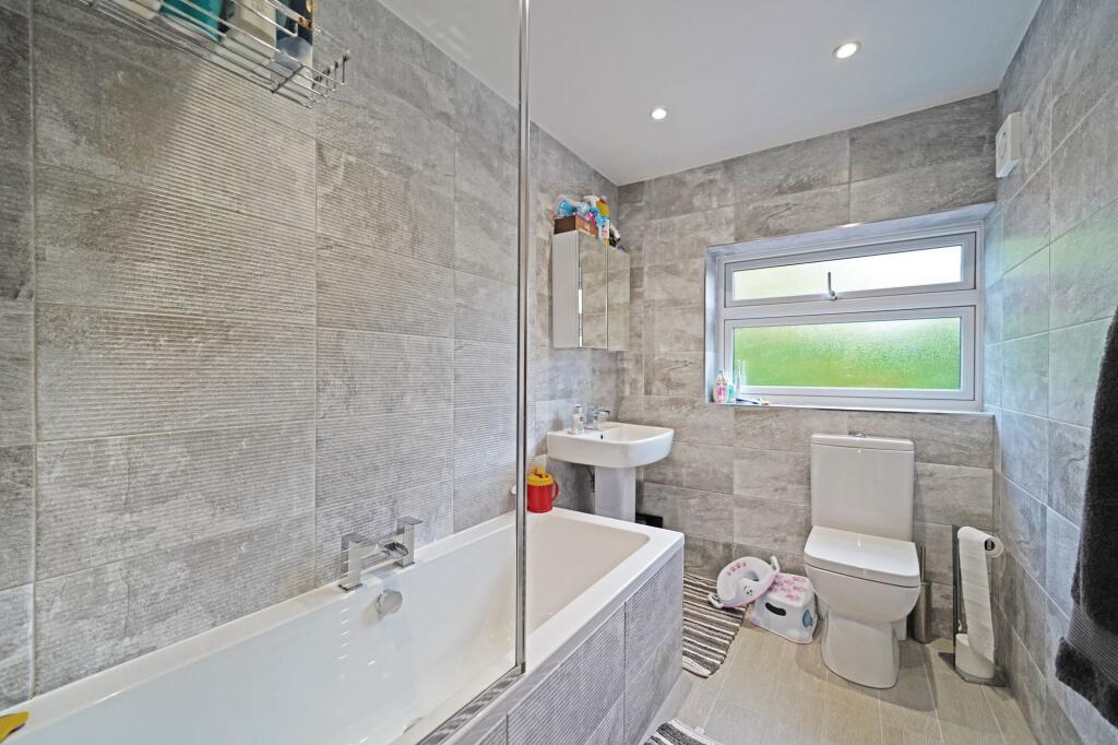 Additional image 12 of Stratford Road, Hockley Heath, B94