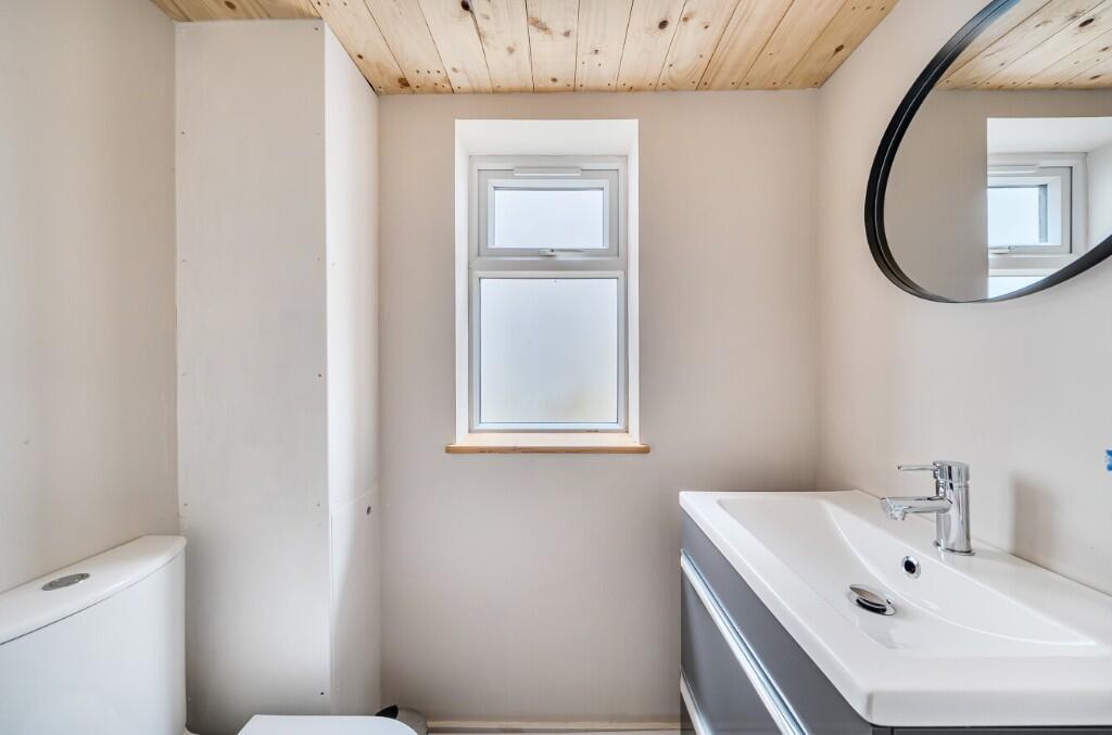 Additional image 4 of 9 High Street, Bruton, BA10 0AB (Incorporating 3 Higher Backway, Bruton, BA10 0DW)