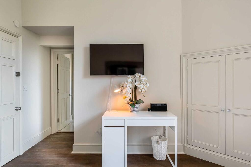 Additional image 5 of George Street, Bath