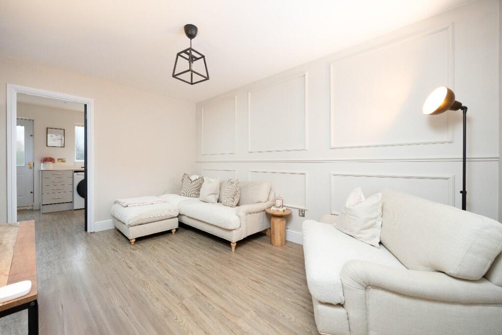 Additional image 5 of Cornbrash Rise, Paxcroft Mead