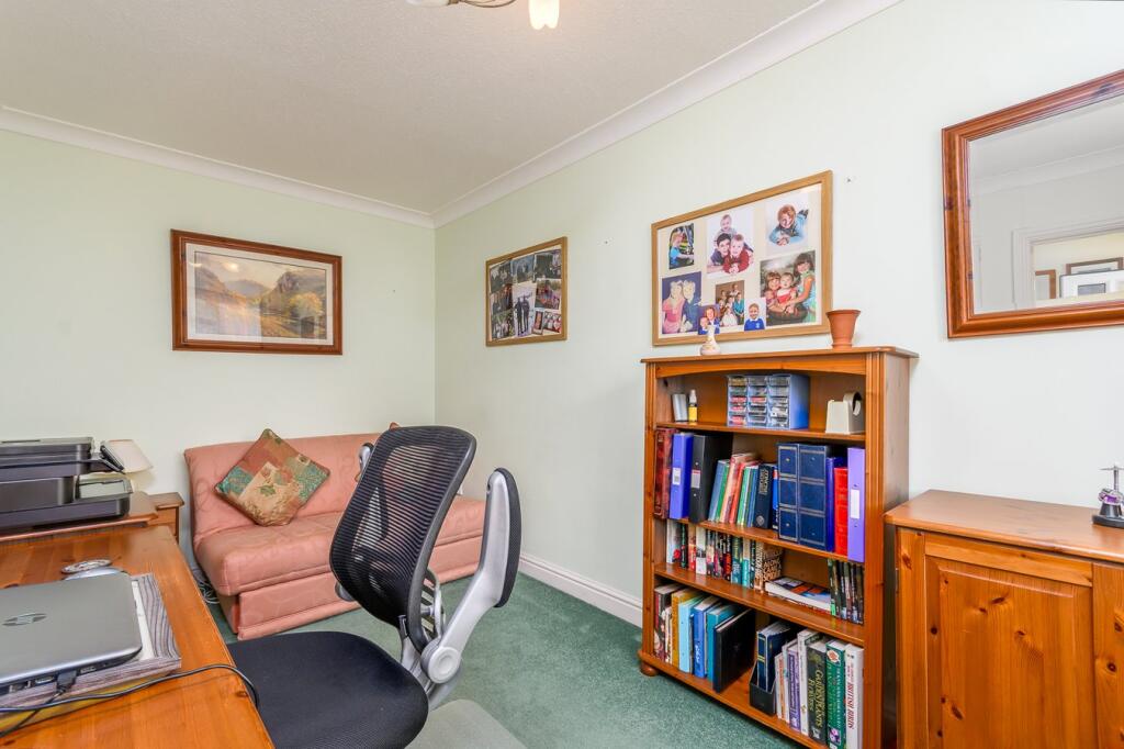 Additional image 12 of Meadow Road, Henley-in-Arden, B95