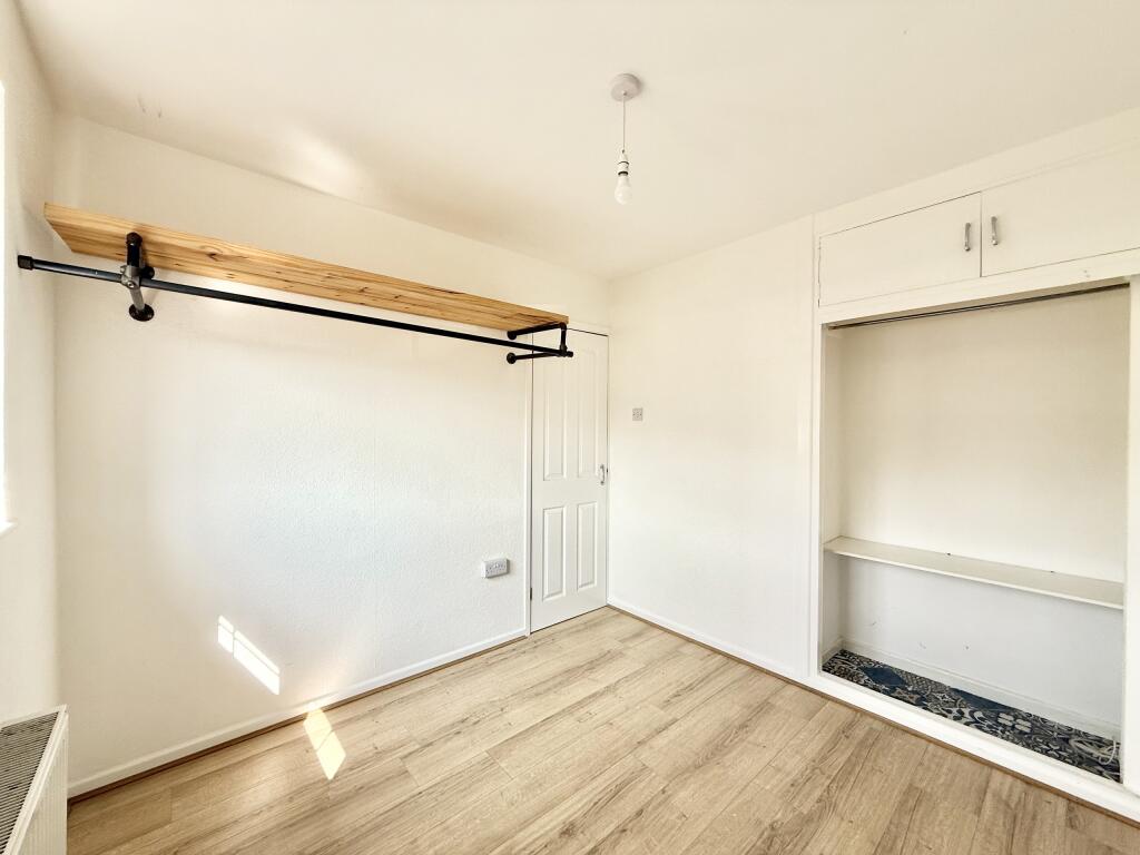 Additional image 13 of Holly Tree Walk, Yeovil, Somerset